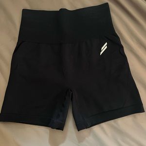 DOYOUEVEN seamless shorts